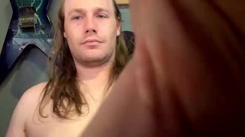 Average guy 01 online show from 11-03-25, 08:15