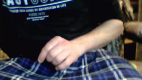 Snapshot of hardguymike chatting on 02-14-26, 05:15 hardguymike online show from 02-14-26, 05:15