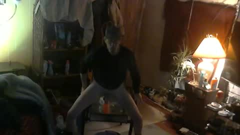 Snapshot of hardinhand44 chatting on 01-08-26, 02:03 john nobles online show from 01-08-26, 02:03