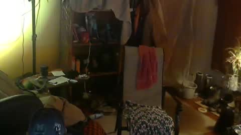 Snapshot of hardinhand44 chatting on 02-08-26, 10:35 john nobles online show from 02-08-26, 10:35