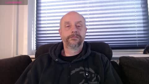 MrLazy online show from 02-21-25, 10:39