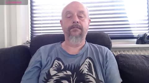 MrLazy online show from 09-26-25, 10:19