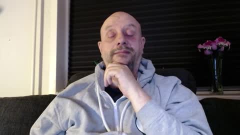 MrLazy online show from 01-10-26, 01:51