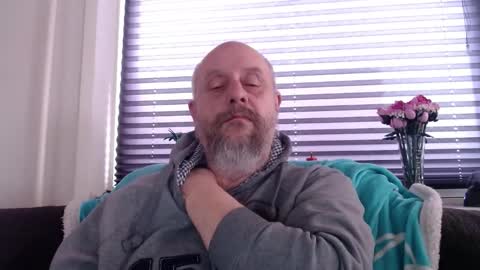 MrLazy online show from 02-16-26, 09:27