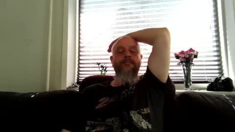 MrLazy online show from 04-27-26, 11:30