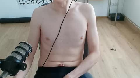 Snapshot of hardone852 chatting on 10-04-25, 02:48 hardone852 online show from 10-04-25, 02:48