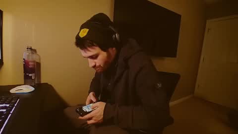 Tom online show from 12-19-24, 12:34