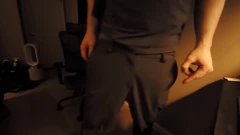 Tom online show from 09-15-25, 10:32