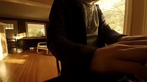 Tom online show from 10-19-25, 11:05