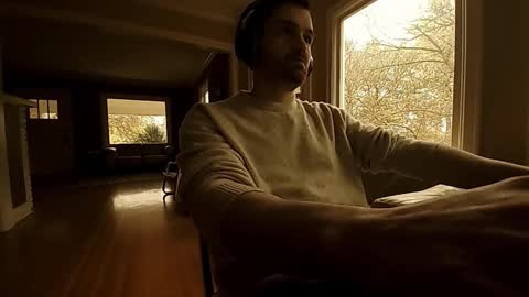 Tom online show from 11-05-25, 09:59