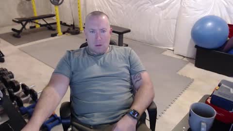 Snapshot of hardwired4816 chatting on 02-09-26, 01:59 hardwired4816 online show from 02-09-26, 01:59