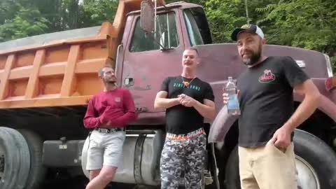 Snapshot of hardworkertn chatting on 09-08-25, 06:51 hardworkertn online show from 09-08-25, 06:51