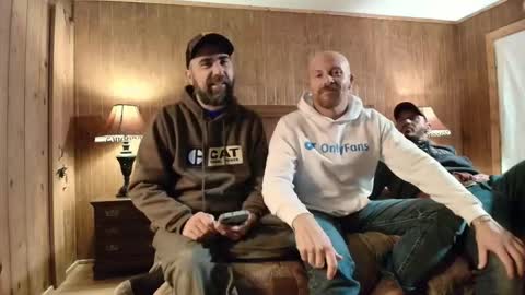 Snapshot of hardworkertn chatting on 11-11-25, 08:09 hardworkertn online show from 11-11-25, 08:09