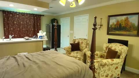 Snapshot of hardworkertn chatting on 03-06-26, 05:31 hardworkertn online show from 03-06-26, 05:31