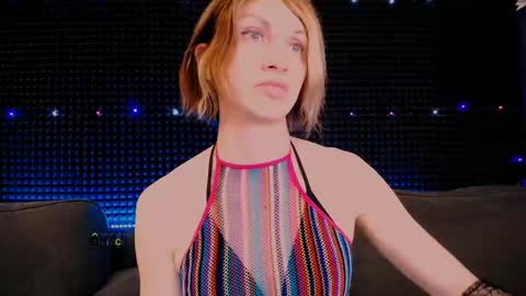 Miss Hardy online show from 06-08-26, 01:50
