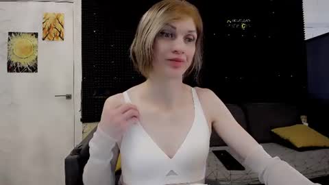 Miss Hardy online show from 07-26-26, 05:37