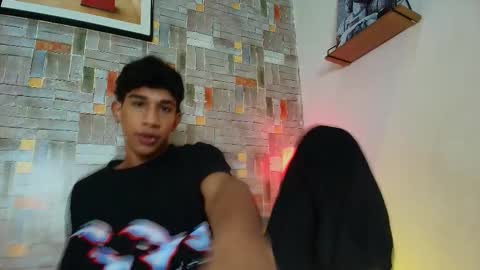 Snapshot of haresandpame_mds chatting on 12-20-25, 01:29 Hares online show from 12-20-25, 01:29