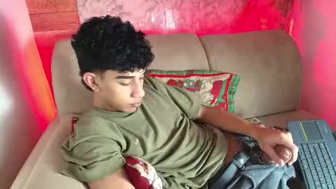 Snapshot of haresandpame_mds chatting on 01-14-26, 02:12 Hares online show from 01-14-26, 02:12