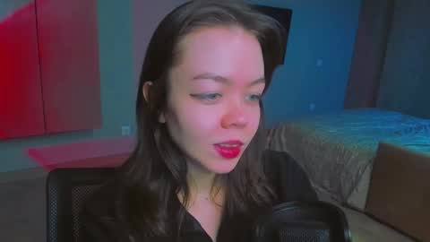 Miss Hari online show from 12-28-24, 12:03