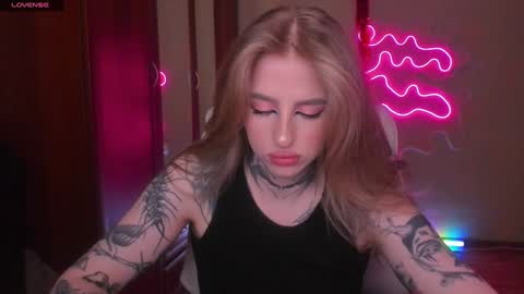 Julia online show from 12-22-24, 05:56