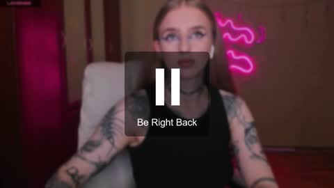 Julia online show from 01-17-25, 04:39