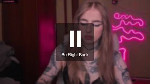 Julia online show from 03-07-25, 05:18