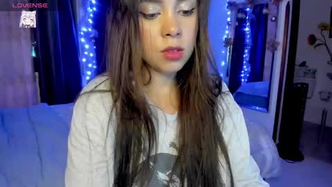 Snapshot of harleynapier chatting on 12-14-24, 11:12 Natii online show from 12-14-24, 11:12