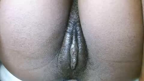 harleys_ebony online show from 12-06-24, 07:32