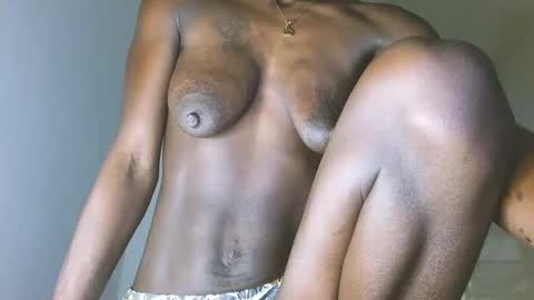 harleys_ebony online show from 12-13-24, 07:58