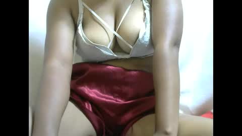 Snapshot of harmalie chatting on 01-09-26, 12:13 harmalie online show from 01-09-26, 12:13