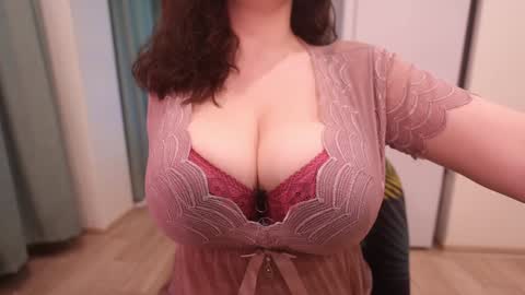 Sophia  online show from 01-19-26, 08:07