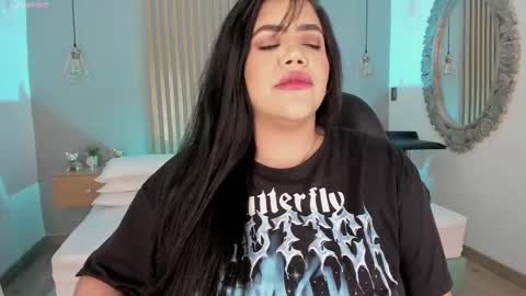 Snapshot of harmonybabe_ chatting on 03-10-25, 08:12 Harmony online show from 03-10-25, 08:12