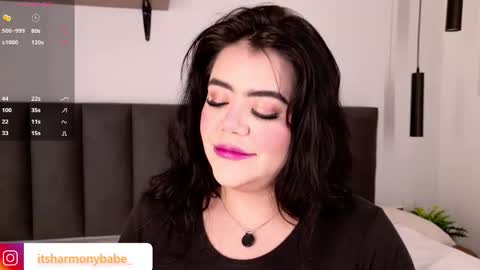 Snapshot of harmonybabe_ chatting on 11-24-25, 07:46 Harmony online show from 11-24-25, 07:46