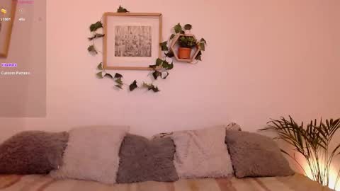 Harmony    Please help me to reach 100 thumbs up online show from 02-11-25, 03:08