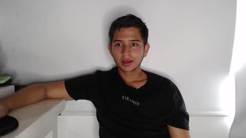 Snapshot of harold_18_ chatting on 11-12-25, 06:30 harold_18_ online show from 11-12-25, 06:30