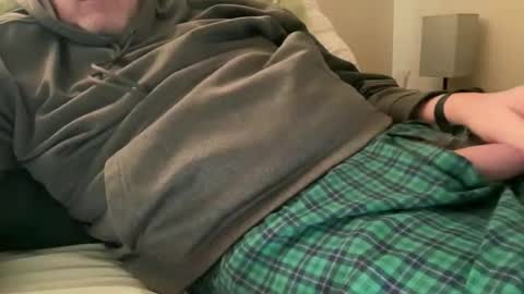 Snapshot of haroldhaller chatting on 02-02-26, 02:49 Harry H online show from 02-02-26, 02:49