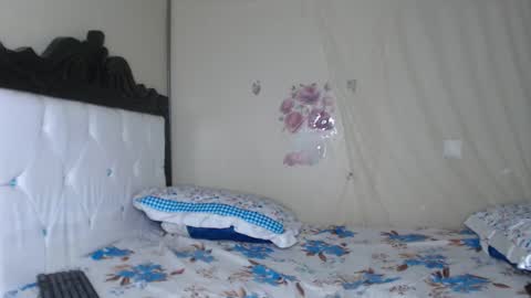 Snapshot of harriegrovin chatting on 02-17-26, 06:43 Grovin online show from 02-17-26, 06:43