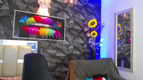 Snapshot of harry_jhonsonn chatting on 12-16-24, 03:30 Harry online show from 12-16-24, 03:30