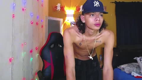 Snapshot of harry_jhonsonn chatting on 12-22-24, 08:38 Harry online show from 12-22-24, 08:38