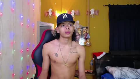 Snapshot of harry_jhonsonn chatting on 12-23-24, 04:55 Harry online show from 12-23-24, 04:55