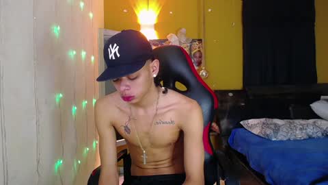 Snapshot of harry_jhonsonn chatting on 01-13-25, 09:08 Harry online show from 01-13-25, 09:08