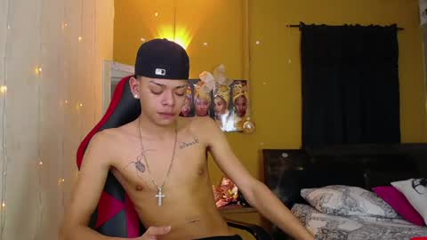 Snapshot of harry_jhonsonn chatting on 01-15-25, 07:48 Harry online show from 01-15-25, 07:48