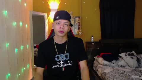 Snapshot of harry_jhonsonn chatting on 01-25-25, 03:40 Harry online show from 01-25-25, 03:40