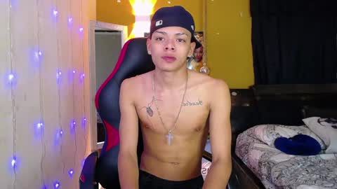 Snapshot of harry_jhonsonn chatting on 01-27-25, 07:45 Harry online show from 01-27-25, 07:45