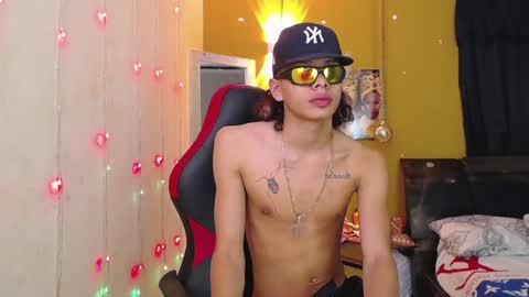 Snapshot of harry_jhonsonn chatting on 01-31-25, 03:20 Harry online show from 01-31-25, 03:20