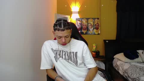 Snapshot of harry_jhonsonn chatting on 02-04-25, 03:33 Harry online show from 02-04-25, 03:33