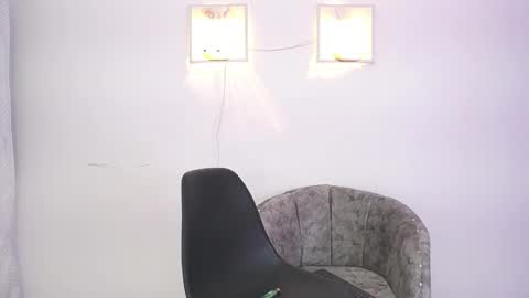 Snapshot of harry_jhonsonn chatting on 02-18-25, 08:16 Harry online show from 02-18-25, 08:16