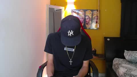 Snapshot of harry_jhonsonn chatting on 03-08-25, 03:39 Harry online show from 03-08-25, 03:39