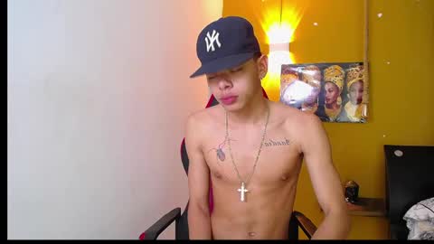 Snapshot of harry_jhonsonn chatting on 03-09-25, 07:01 Harry online show from 03-09-25, 07:01