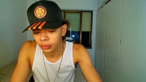 Snapshot of harry_jhonsonn chatting on 09-13-25, 03:56 Harry online show from 09-13-25, 03:56